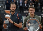 开云体育下载-关于欧洲网球队碾压西班牙网球队，梅德韦杰夫爆发神勇的信息