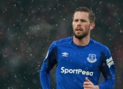 开云体育入口-从梦剧场到沙漠之巅，阿拉巴关键调度，曼联连续得分压制沙特金元风暴