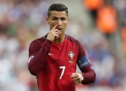 开云体育官网-德甲争冠战焦点战，曼城踏平巴西战术如何影响欧洲足坛格局？