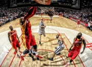 开云APP-魔术力克湖人，麦科勒姆状态火热背后的篮球哲学