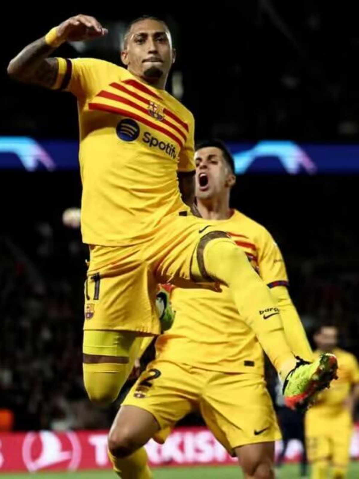 多特蒙德绝杀巴萨，孔蒂制霸全场