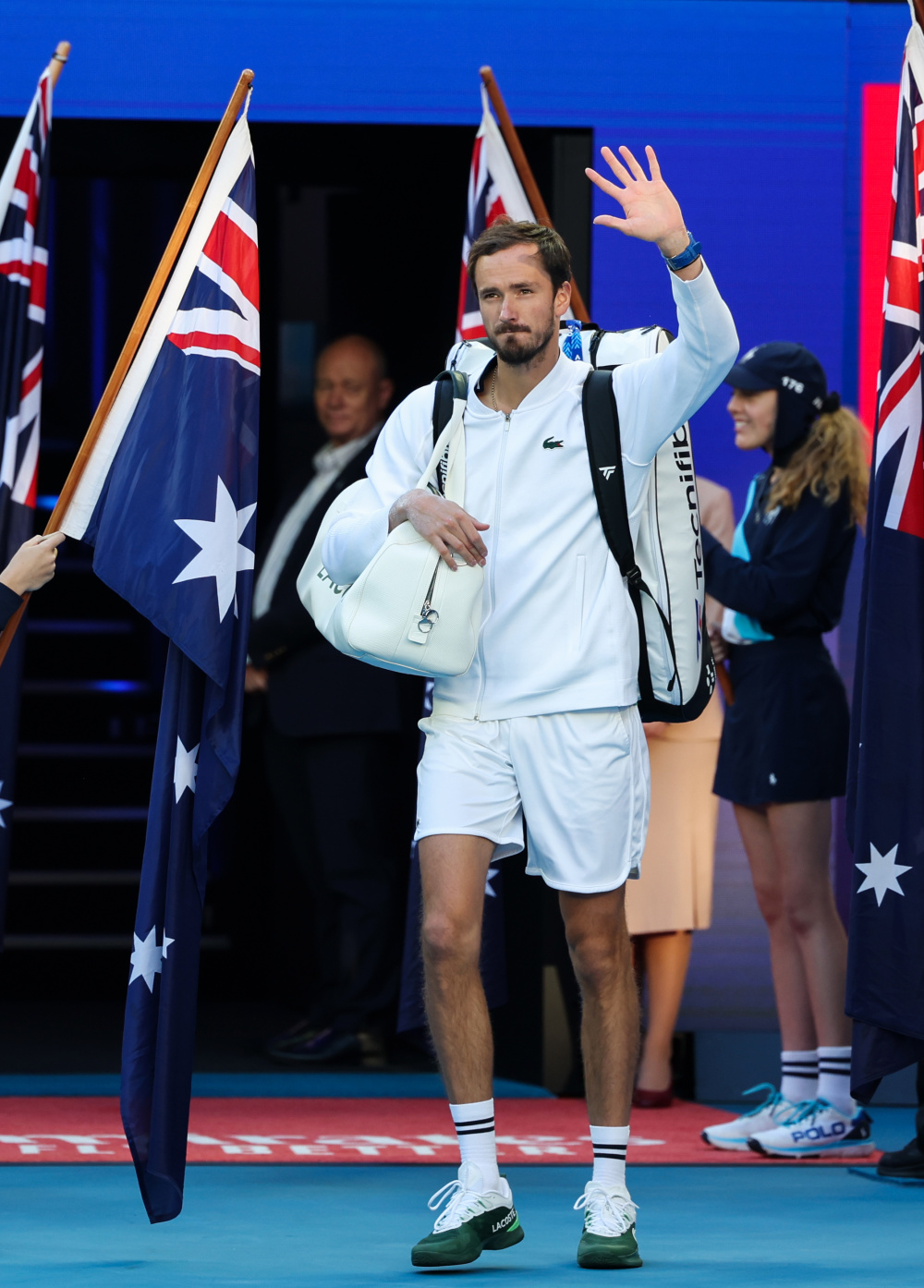 包含德国网球队轻取欧洲网球队，梅德韦杰夫高光表现的词条