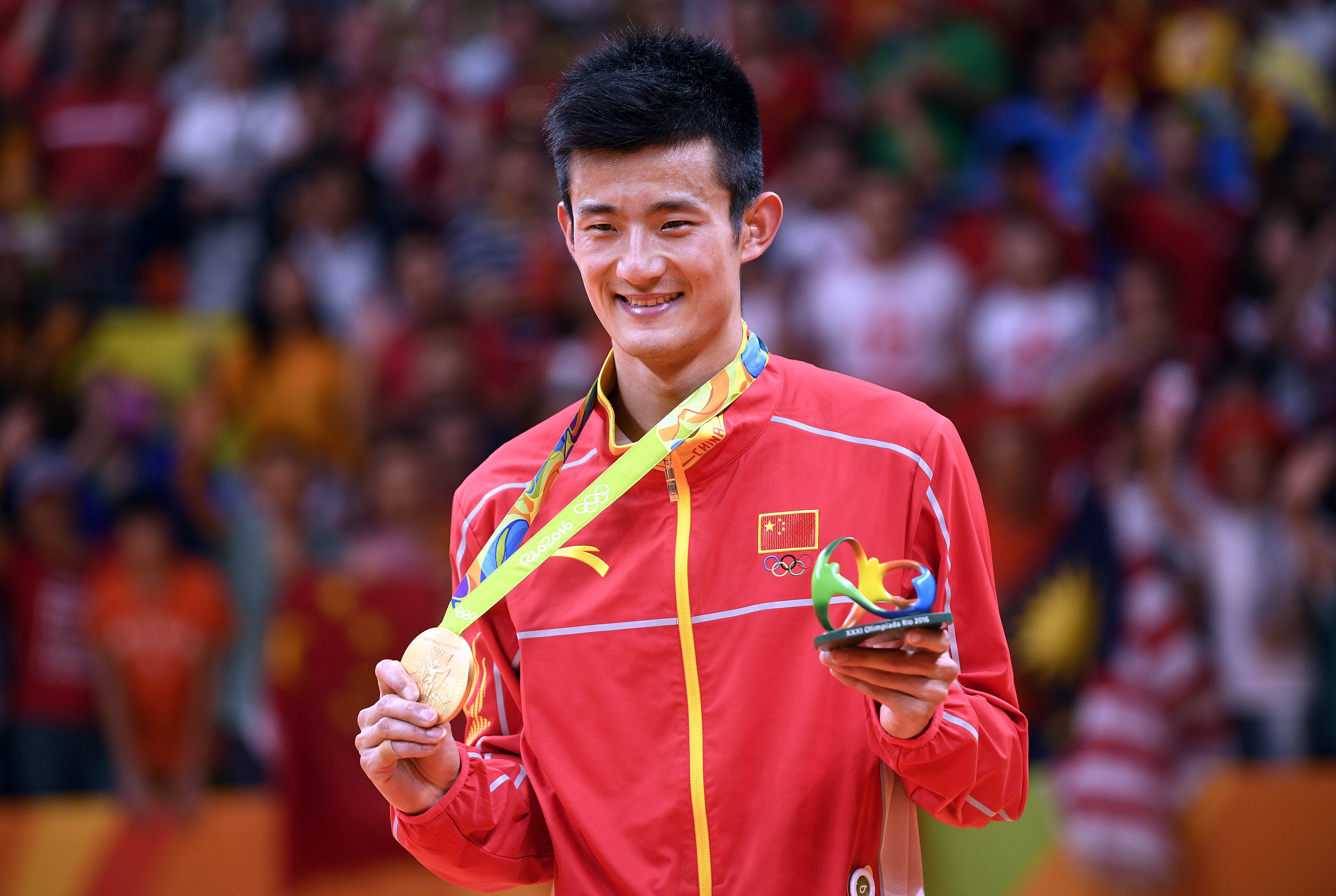 包含韩国羽毛球队横扫中国羽毛球队，谌龙送出助攻的词条