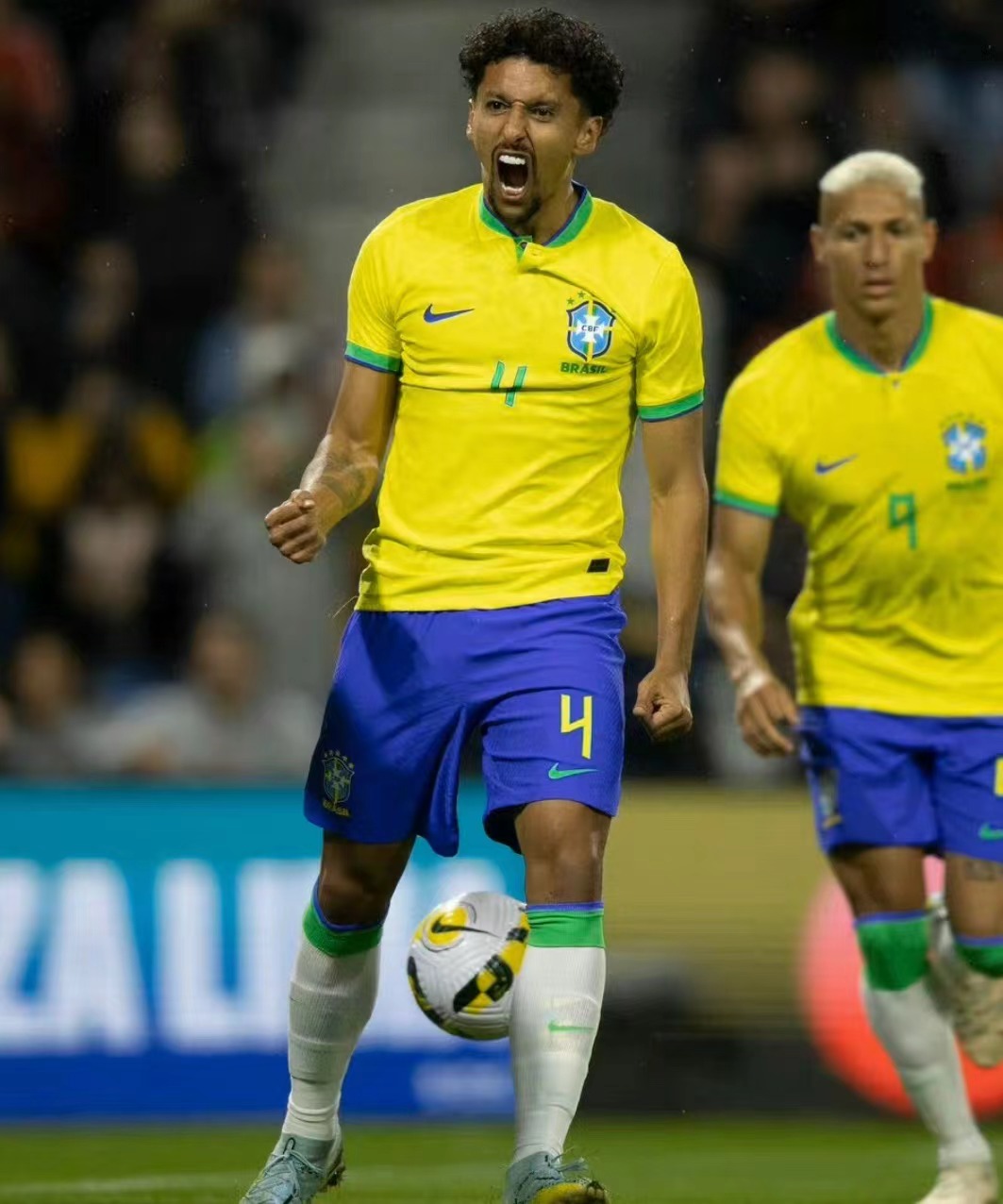 法国强势韩国，马尔基尼奥斯爆发神勇的简单介绍