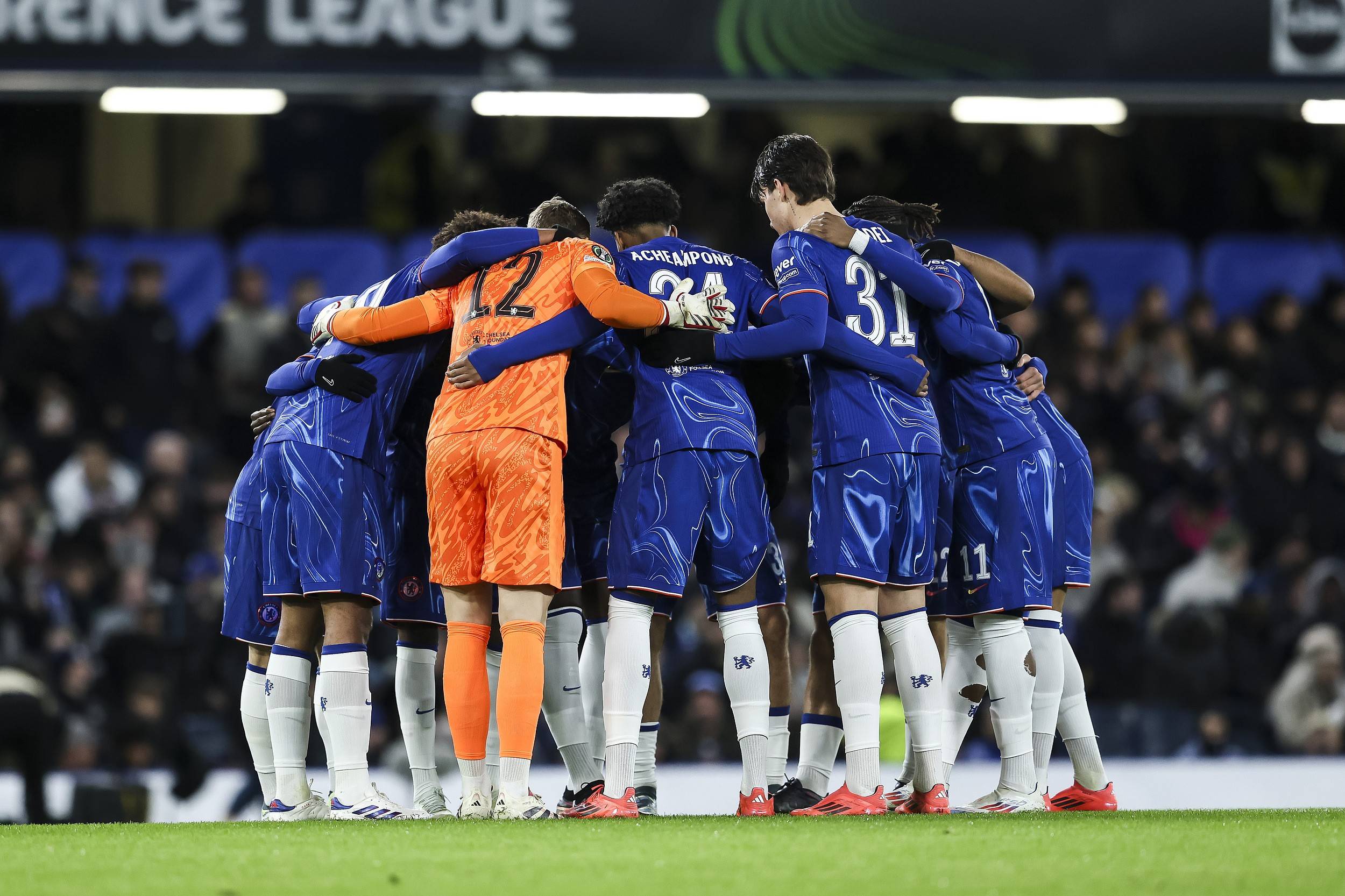 塞维利亚逆转曼联，莫德里奇制霸全场