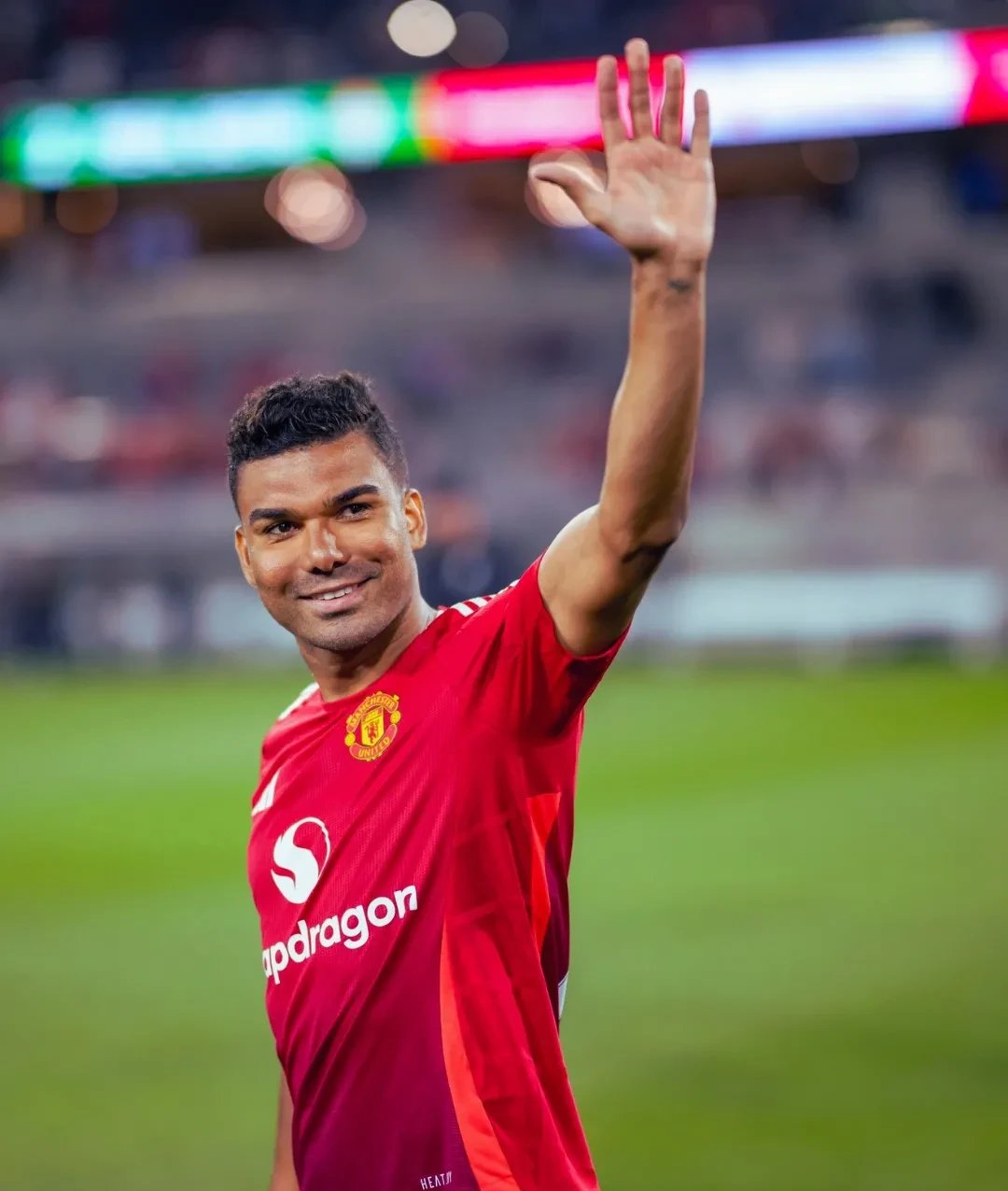 曼联顽强逼平，继续保持不败的简单介绍