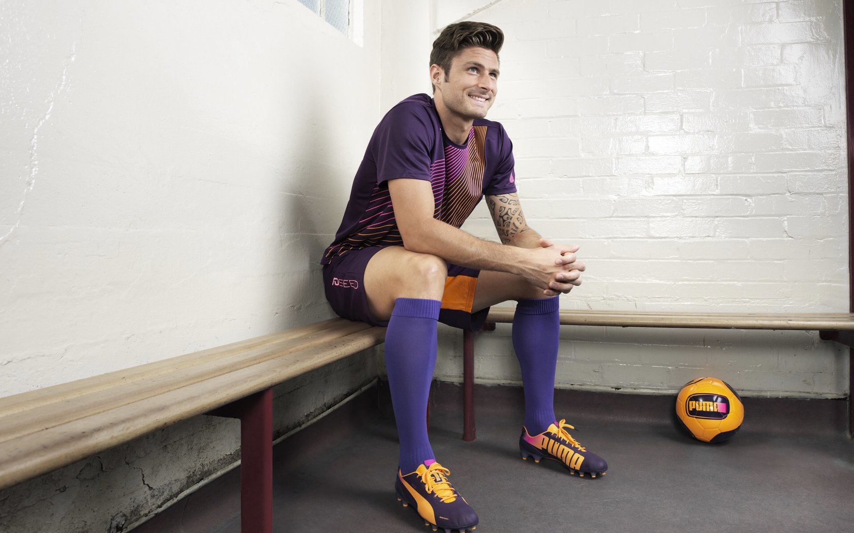 当非洲雄狮遭遇南美铁骑，梅西在排名争夺战中接管比赛的启示